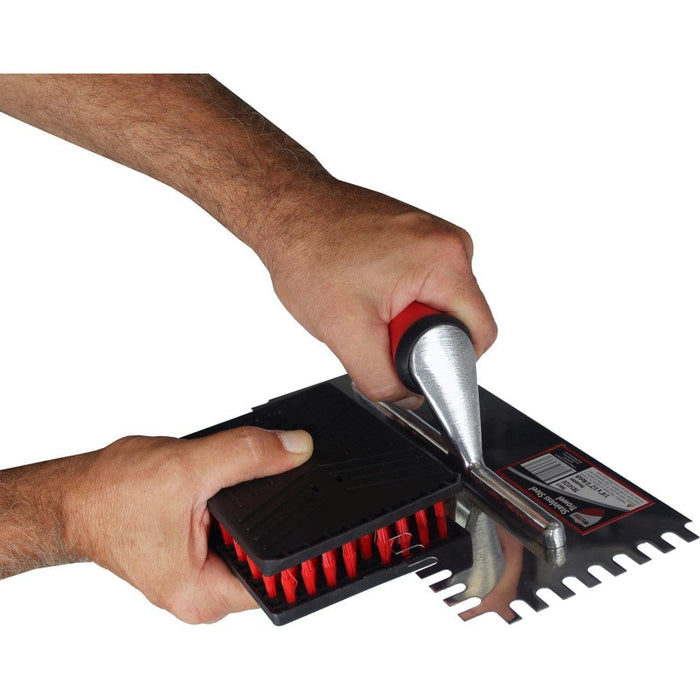 Multi-functional Trowel Brush by Russo for Cleaning and Restoration