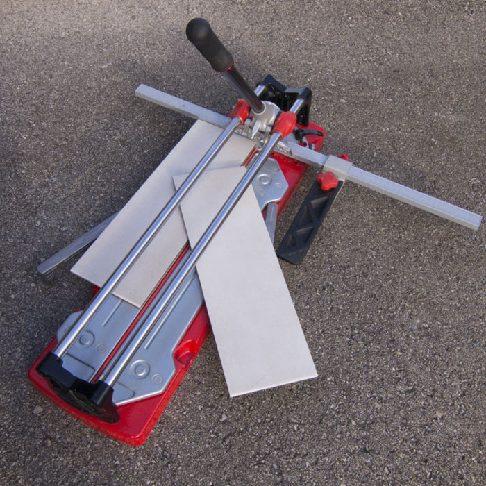 Precision cut made by the Rubi TR Magent tile cutter