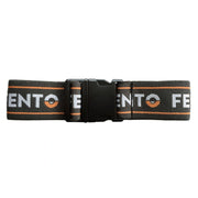 Clip straps for FENTO MAX knee pads in a sandy work environment.