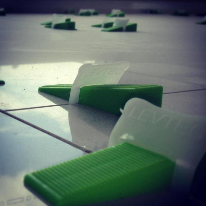 LEVTEC Tile Leveling System Wedges 250 PC - TileTools